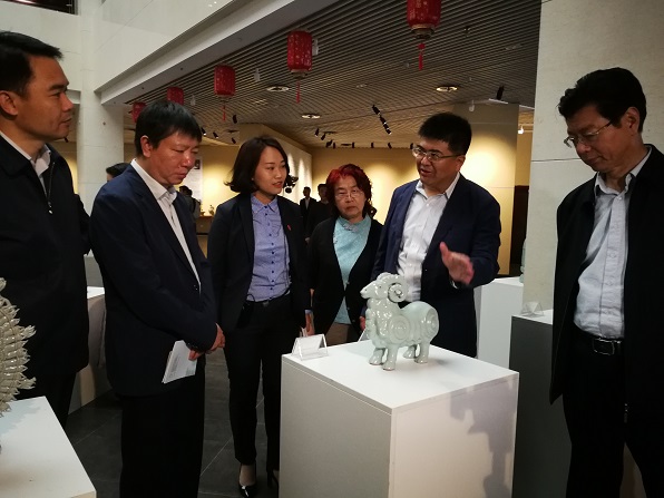 点击浏览下一页