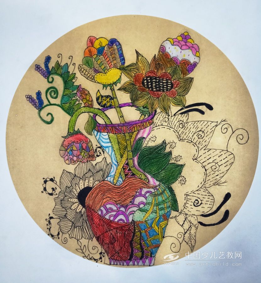 别具一格的花瓶——《少儿画苑》国际少儿书画大赛作品赏析