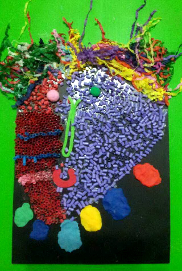 脸—《少儿画苑》国际少儿书画大赛作品赏析