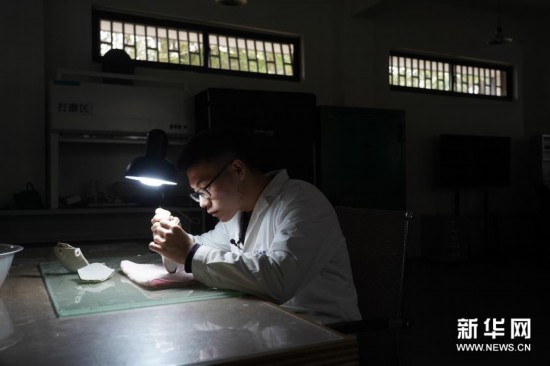 我在景德镇修古瓷 我在景德镇修古瓷