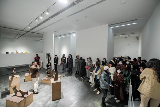 佛教在当代艺术里也能立得住？尤伦斯当代艺术中心春季首展“沉静的响雷”开幕