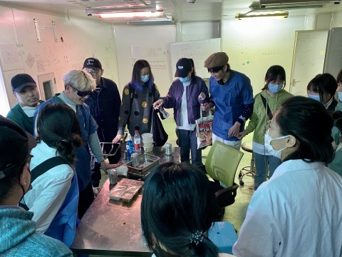 “中国艺术家精神病专科”真的落成了，我整个人目瞪口呆
