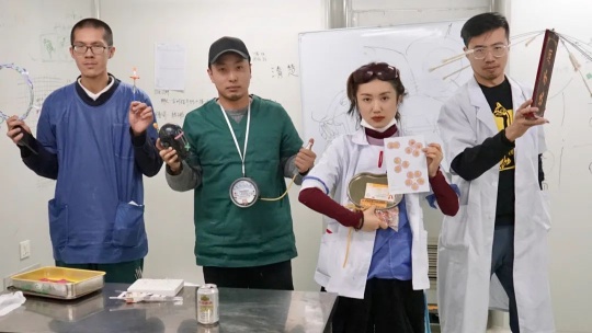 “中国艺术家精神病专科”真的落成了，我整个人目瞪口呆