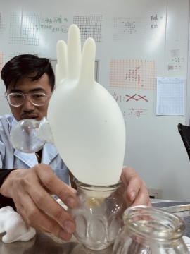 “中国艺术家精神病专科”真的落成了，我整个人目瞪口呆