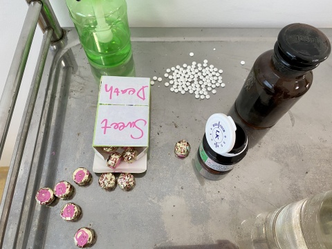“中国艺术家精神病专科”真的落成了，我整个人目瞪口呆
