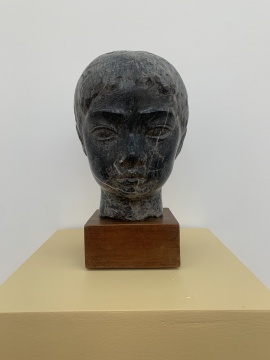《小春》&nbsp;22×16×15cm 黑玉 1981 