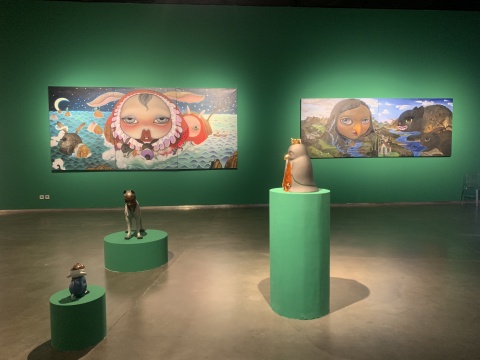  杨纳 《沃土》 450×200cm 布面油画&nbsp;2013 杨纳 《静静的山谷》 360×160cm 布面油画&nbsp;2013 