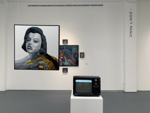 &nbsp;42 art space开幕展，“42 is”现场 