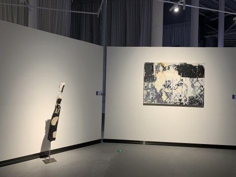 吕德安作品 