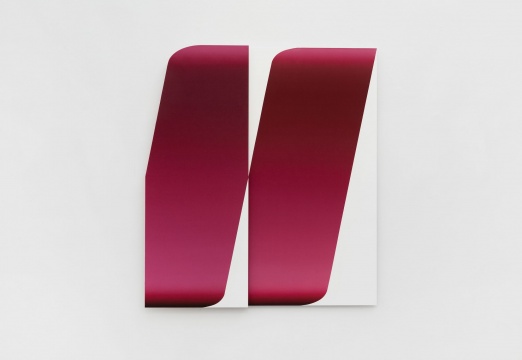 陈文骥 《叠/对系列（绛红色）》 140×113cm&nbsp;铝塑板上油画 2020 