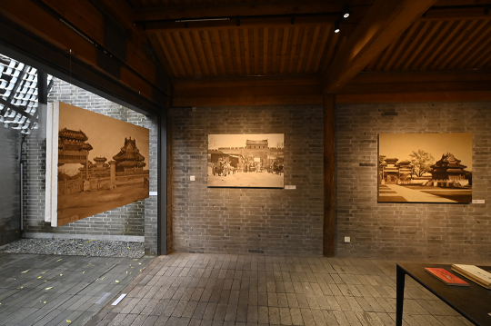 第一部分“消逝的老北京城”展览现场 