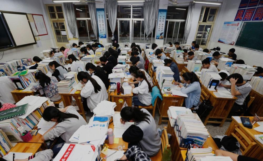 中国该走什么样的教育方式