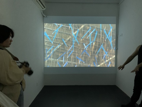 桂宽、丰丰纯爱系个展，浪漫且残酷的签名式告白