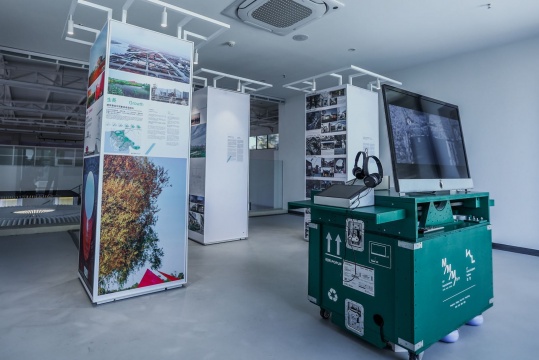 现场展出了张利、张伶伶、韩东青三位全国工程勘察设计大师的展品，以及杭州市勘察设计行业协会的展品。 