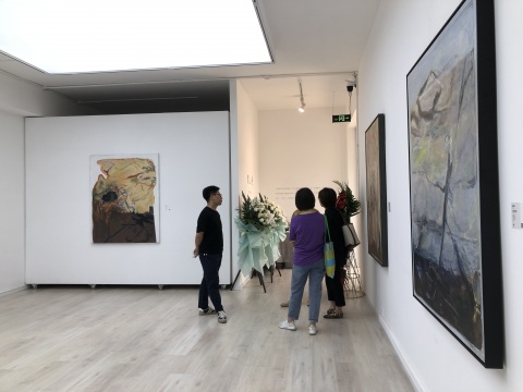 吴维佳个展《藏山青》现场 